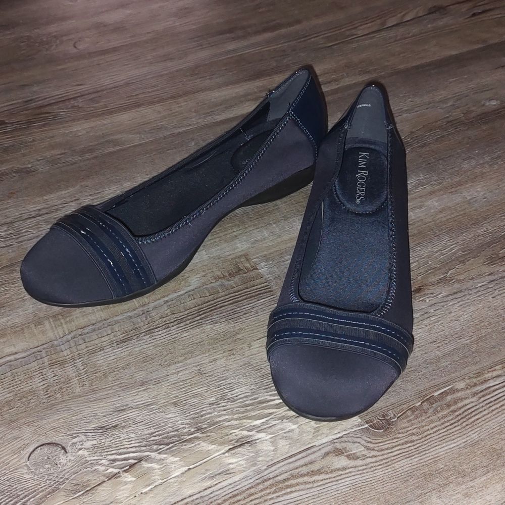 Kim Rogers® Navy Blue Findy Flats  Sz 11  NWOT